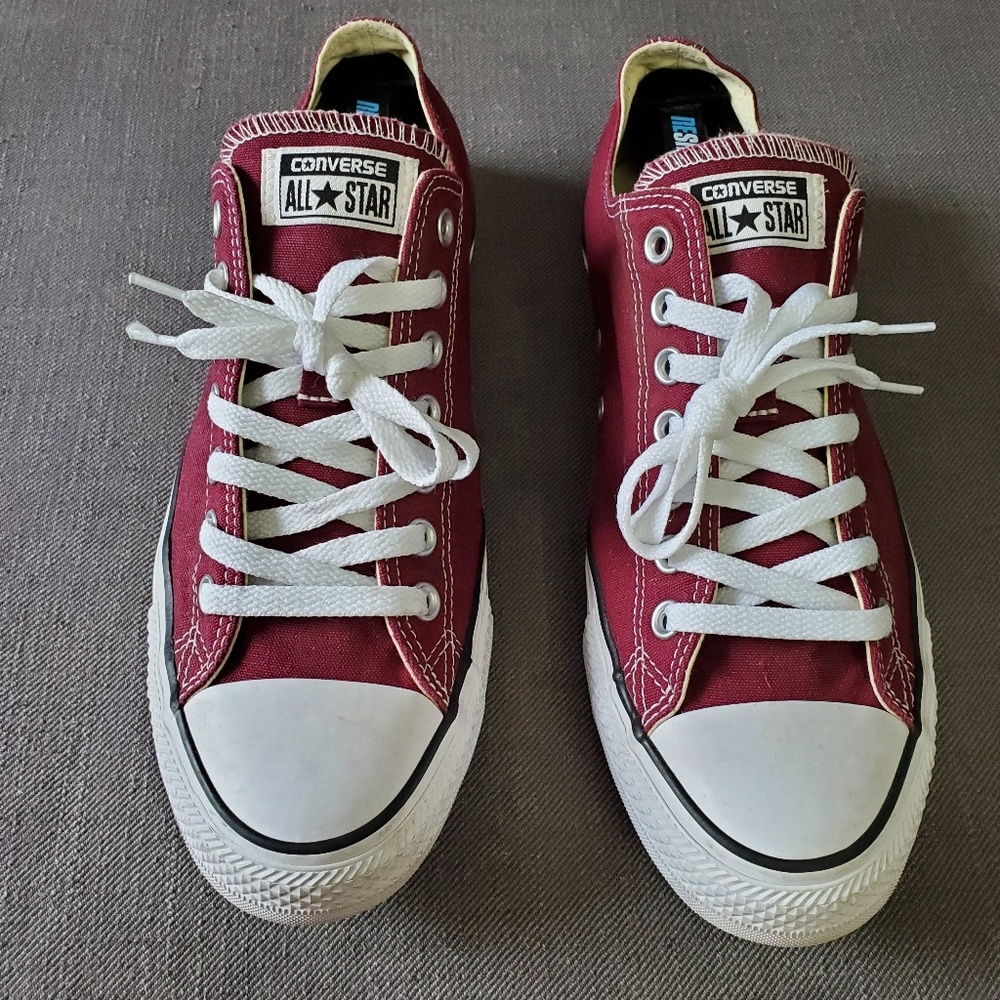 Converse Chuck Taylor Low Maroon